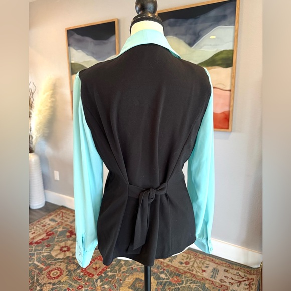 Bob Mackie Wearable Art Black and Blue Embroidered Top - Picture 5 of 11